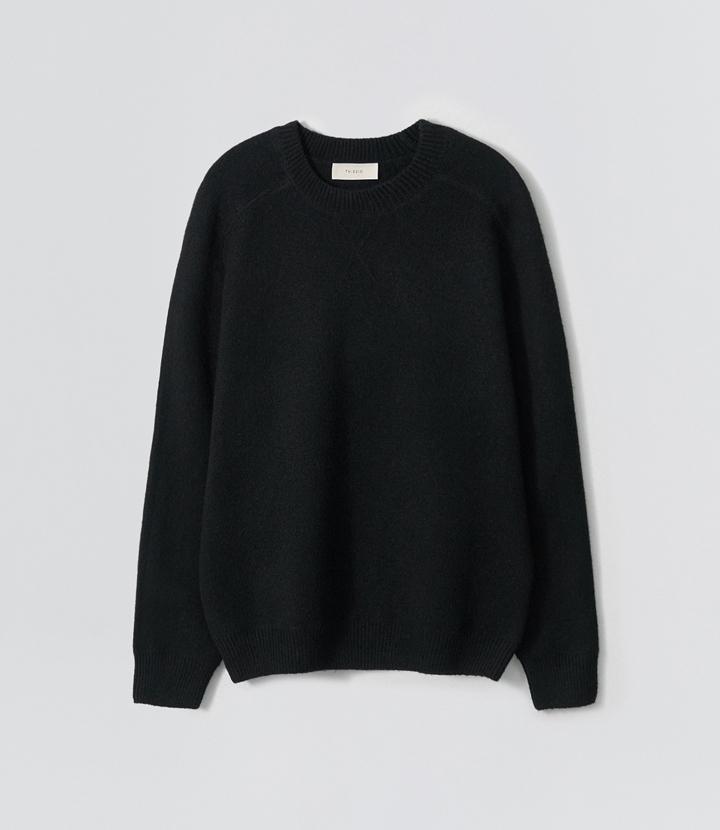 EZIO Plain Round Knit_Black