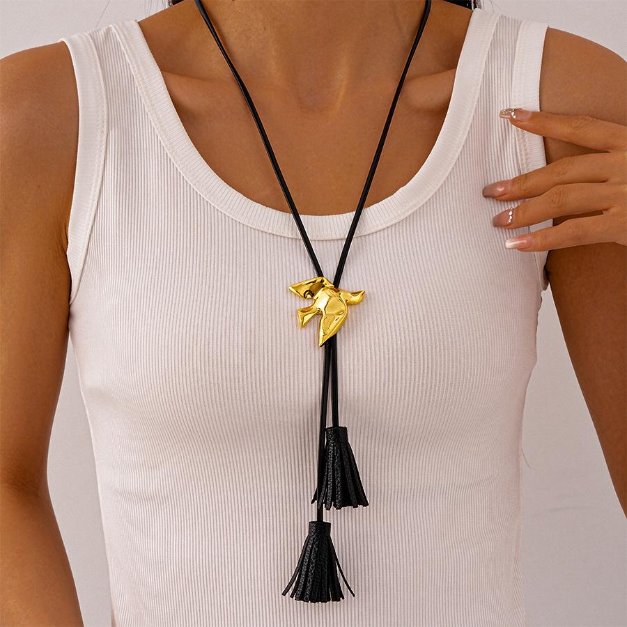 European and American metal simulation bird adjustable tassel necklace personalized ethnic style niche item jewelry
