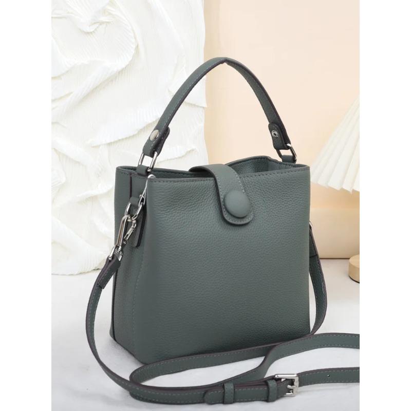 First Layer Cowhide Women Handbag Crossbody Bag 2026 New Bucket Bag Genuine Leather Luxury Design Shoulder Bag Small Handbag