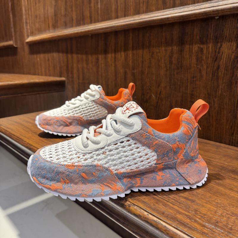 Outdoor summer hollow sports shoes fashionable versatile men's shoes new mesh breathable men's shoes thick sole increase