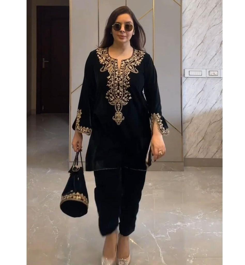 Women Traditional Heavy Viscose Velvet Salwar Suit Set with Embroidery, Kurta Pants, Ethnic Party Wear