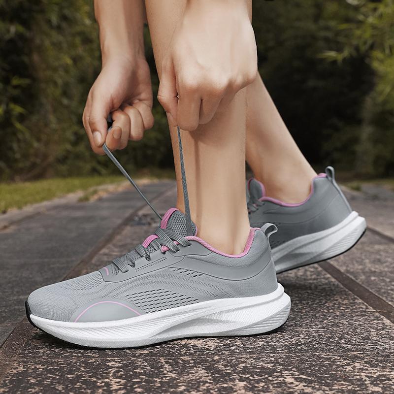 Wide Foot Outdoor Sneakers Men's Outdoor Hiking Shoes Running Walking Shoes Casual Tennis Shoes