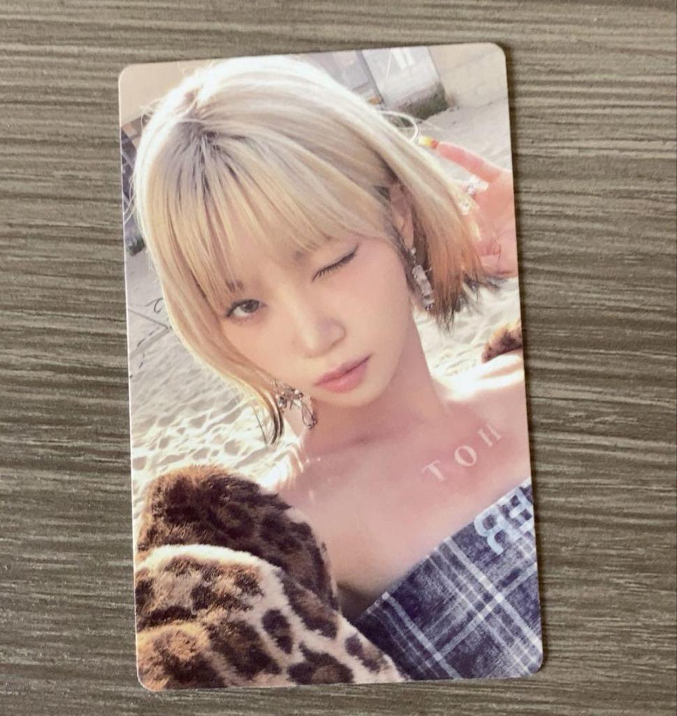 [USED] Lu Seraphim Chaewon HOT Kakao Kakaotalk Kkt Trading Card 2