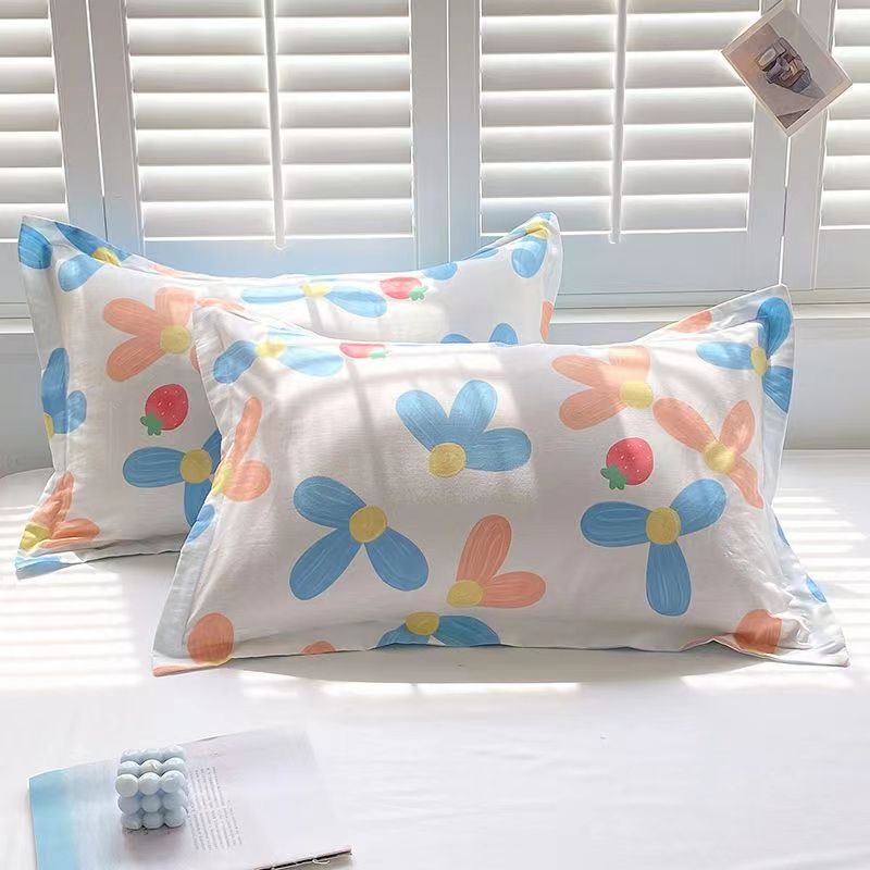 Ein Paar Kissenbezüge aus Twill-Baumwolle, 48 x 74 cm, für alle Jahreszeiten