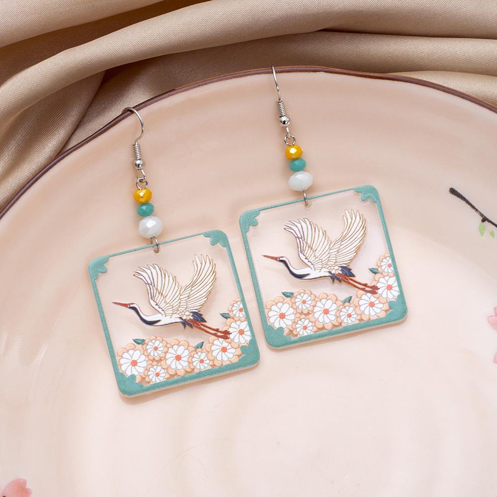

Elegant Geometric Crane Earrings in Chinese Style Acrylic Design. разноцветный