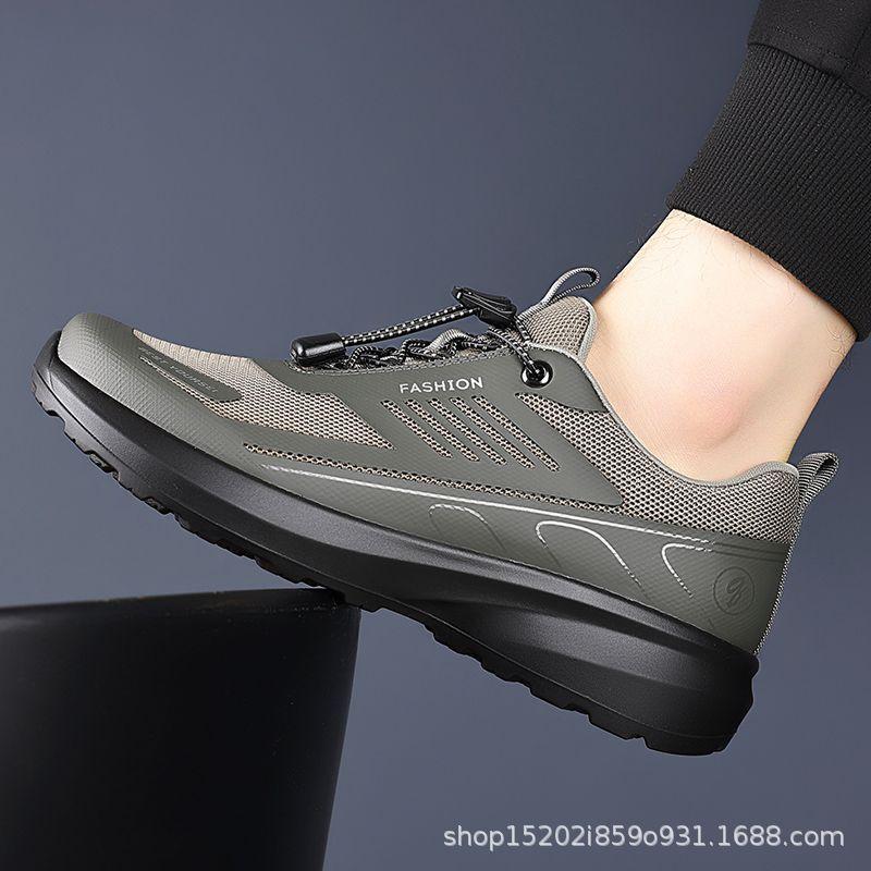 Breathable soft bottom non-slip sports and leisure shoes support large size