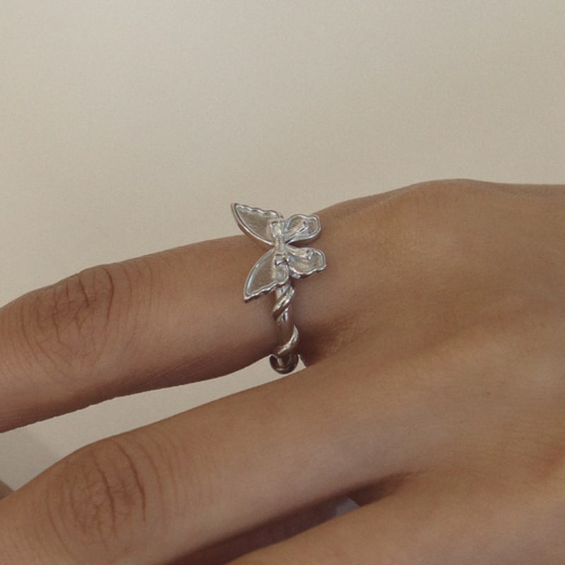 M.atur Like Butterfly Ring 01