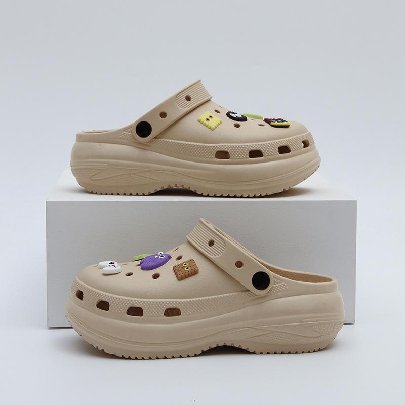 Thick-soled hole shoes women's  new summer wear height-increasing sandals seaside beach bag head half slippers women
