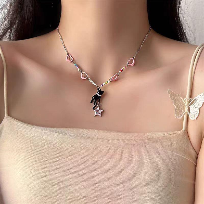 Sweet and Cool Cute Cat, Star Pendant Necklace, Female Niche Dopamine Love Beaded Splicing Fashion Collarbone Chain
