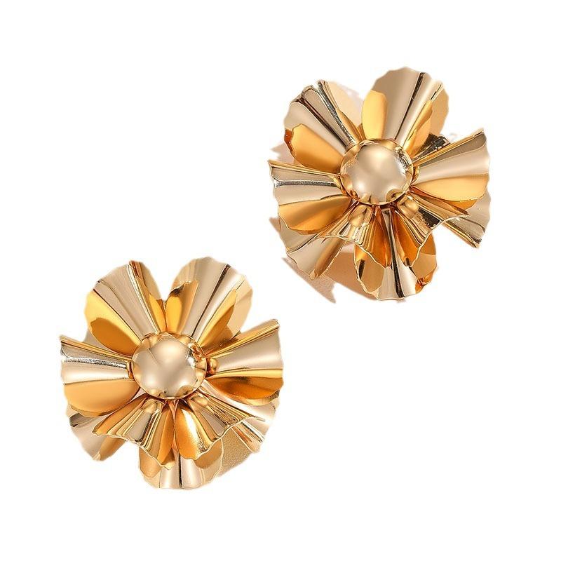 Light Luxury Three-dimensional Flower Texture Earrings, Fashionable Exaggerated Design Earrings