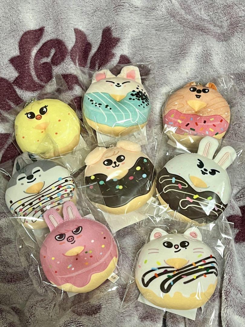 

[Б/У] Stray Kids Skzoo Брелок-подвеска в виде пончика Полный набор