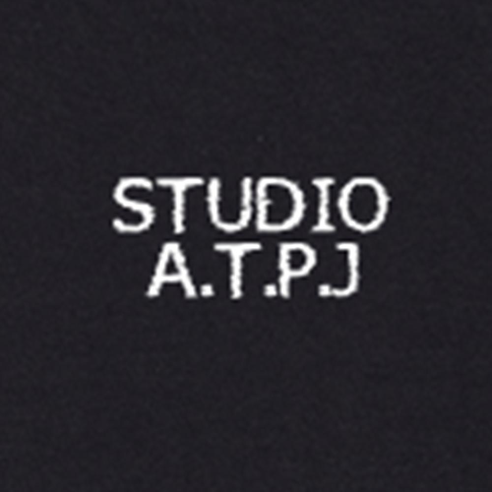 ASTRAL PROJECTION Ap Studio Begin Oversized Long Sleeve T-Shirt_Charcoal
