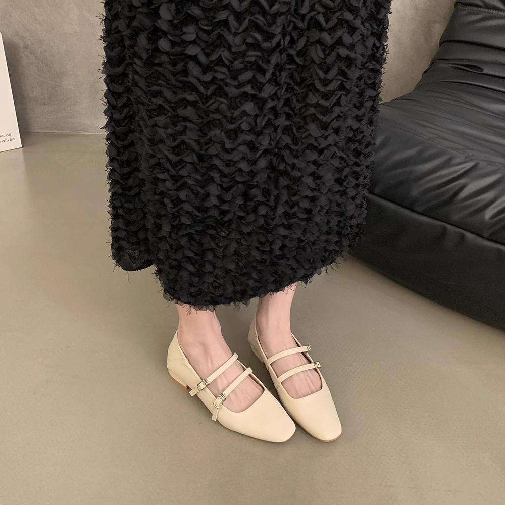 Korean version of the design sense, light mouth single shoes, small leather shoes, thick heel women's shoes, summer new French retro silver Mary Jane