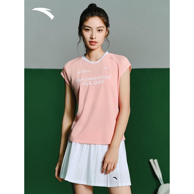 ANTA Women s Athlete T-shirt, Hat & Shorts Set