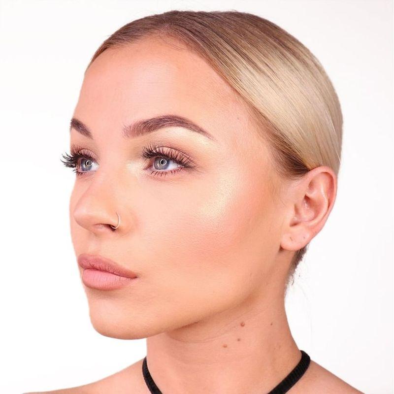 theBalm - Let's Bolt : Powder Highlighter