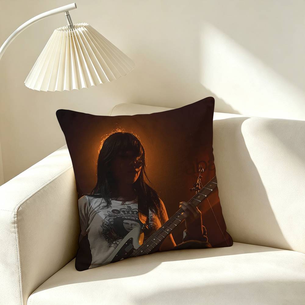 Bbeabadoobee Pop Singer Square Doublesided Printed Pillow Case Bedroom Bedside Pillow Sofa Cushion Cover