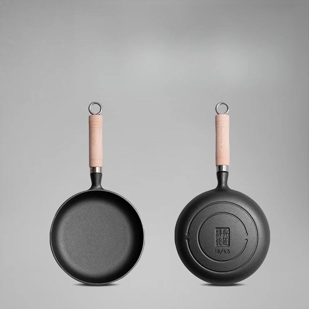 EDGING Small Frying Pan, Flat Bottom Pan, 18cm Cast Iron, Oil-Gathering Breakfast Egg Pan, Household Small Frying Pan, Steak Pan