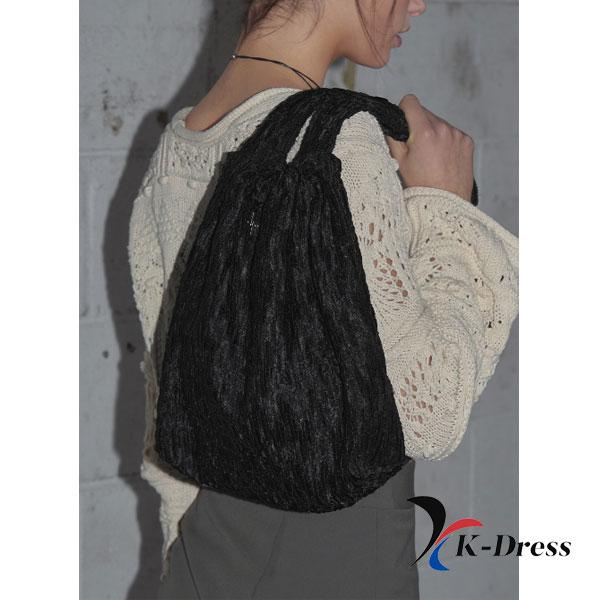 Shimurd Pleats Shoulder Bag [BLACK]