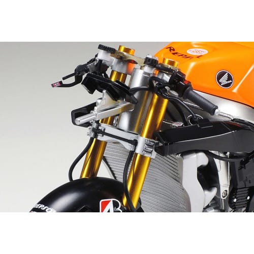 TAMIYA 1/12 Detail Up Parts Series No.67 Honda RC213V 2014 Front Fork Plastic Model Parts 12667