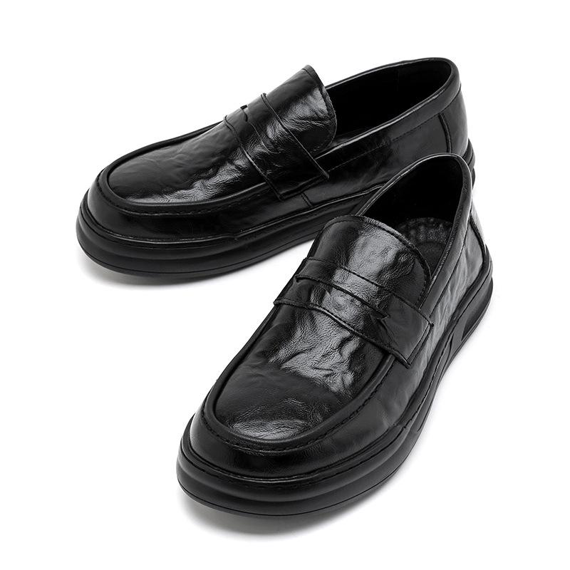 Chaussures d'affaires japonaises à semelles épaisses et à tête large rehaussées 2024 nouvelles chaussures décontractées tendance à enfiler 85999-T