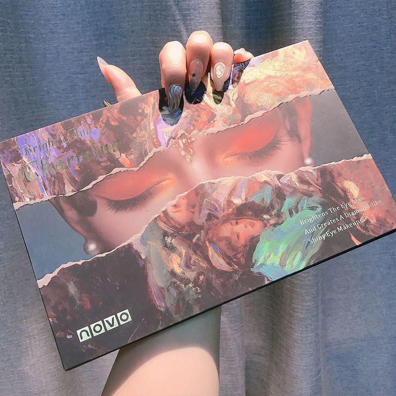 Paletă de farduri de ochi în 40 de culori în tonuri pământii: Nuanțe Mate, Sidefate și cu Sclipici pentru Machiaj Versatil, de Lungă Durată