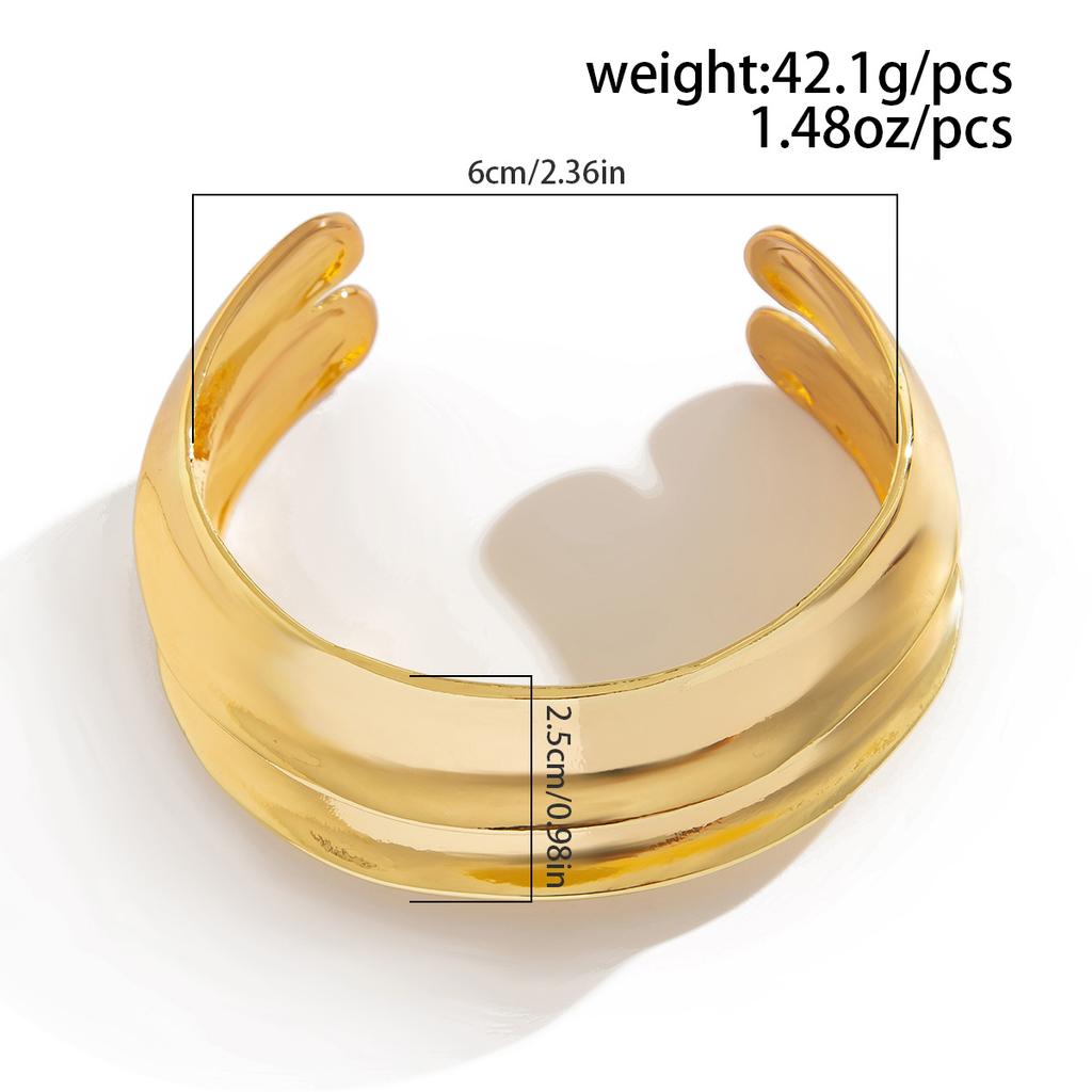 Exaggerated Metal Texture Wide-Sided Bracelet Female, Personalized Irregular Geometric Ccb Beaded Bracelet