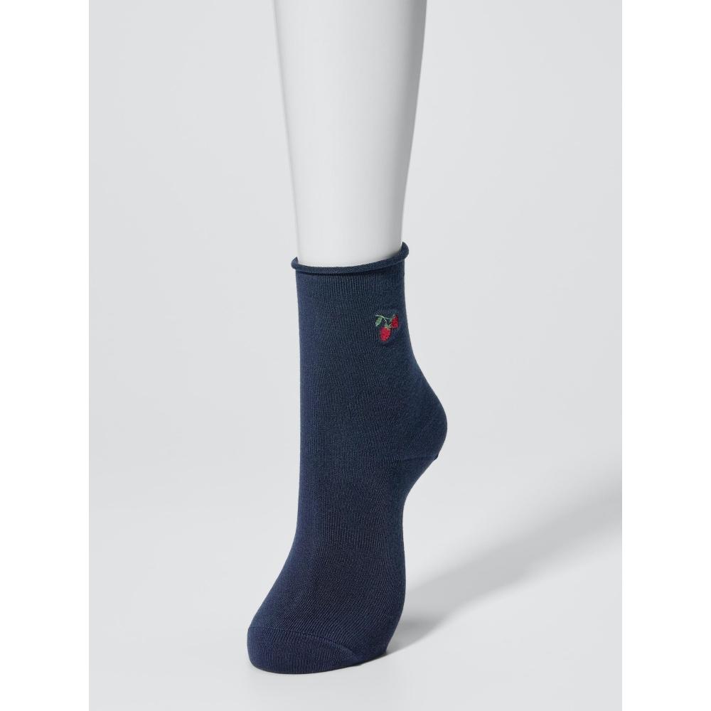 Uniqlo Heattech Socks