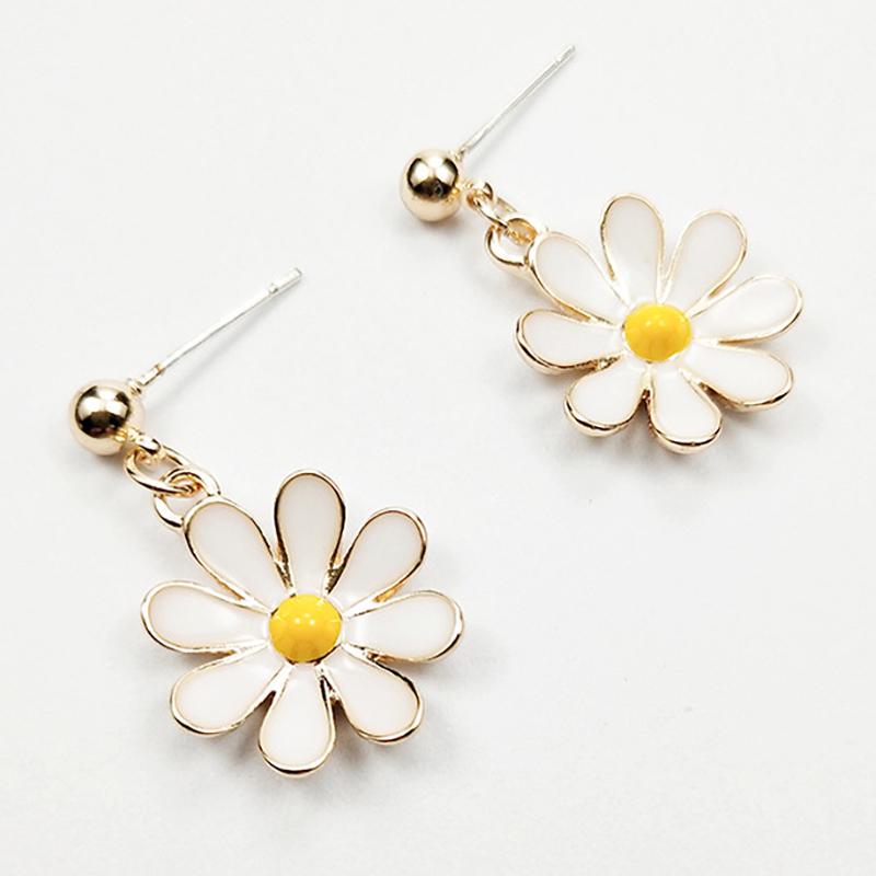 

Женские серьги Простые элегантные женские серьги-капли с ромашками
