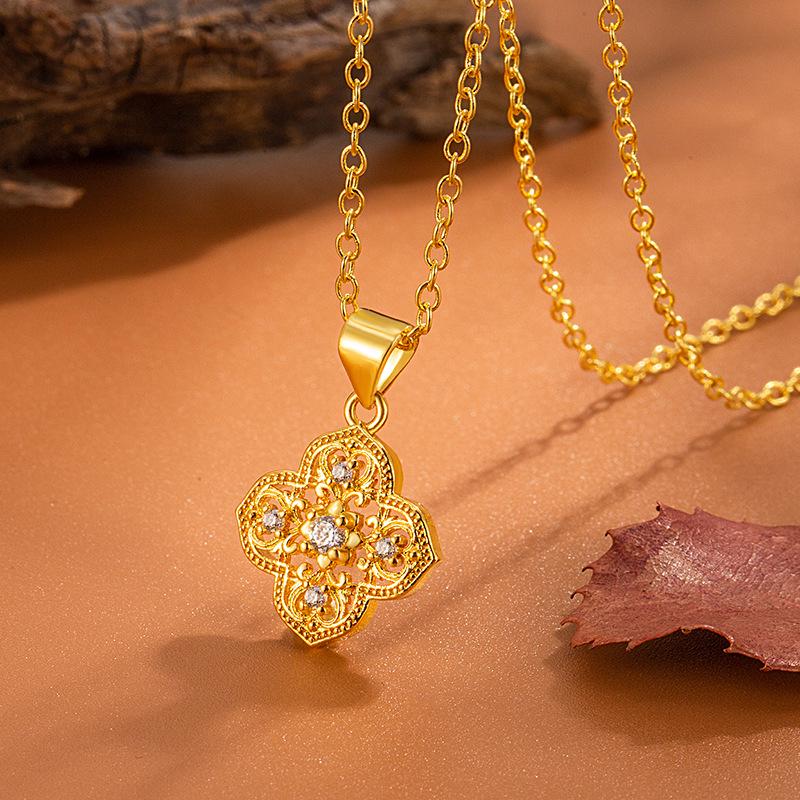 European & American Zircon Flower Four-Leaf Clover Women's Fashion Pendant Necklace