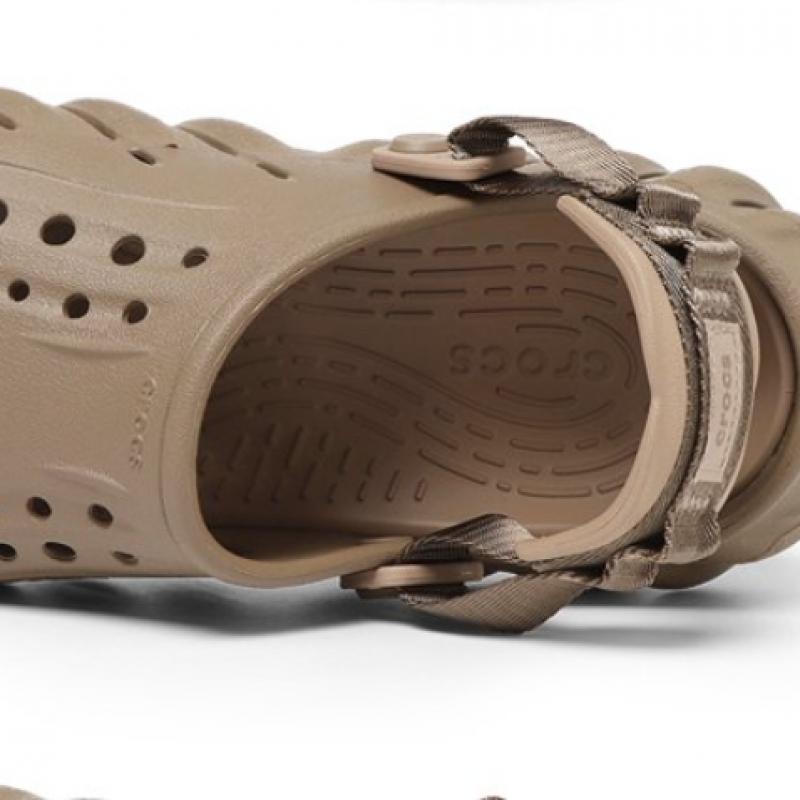 Crocs Echo Clog 207937 260