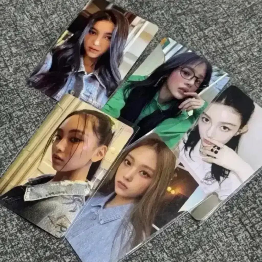NEW JEANS Photo Card (Bulk Purchase)