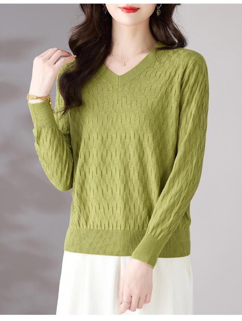V-Neck Knitted Long-Sleeve Sweater: 2025 Early Autumn Fashion for Women