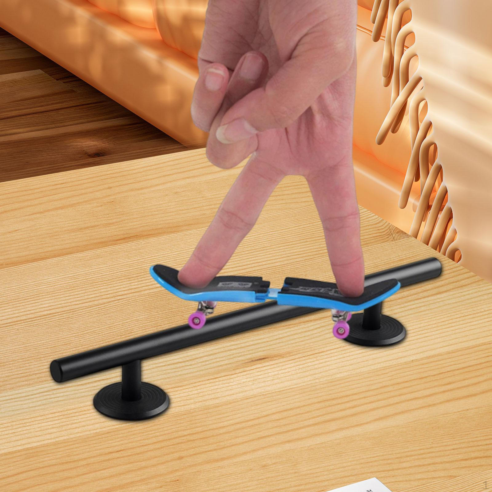 

Фингерборд Круглый рейл Креативные движения кончиков пальцев Новинка Нержавеющая сталь Препятствие Стержень Палец чёрный