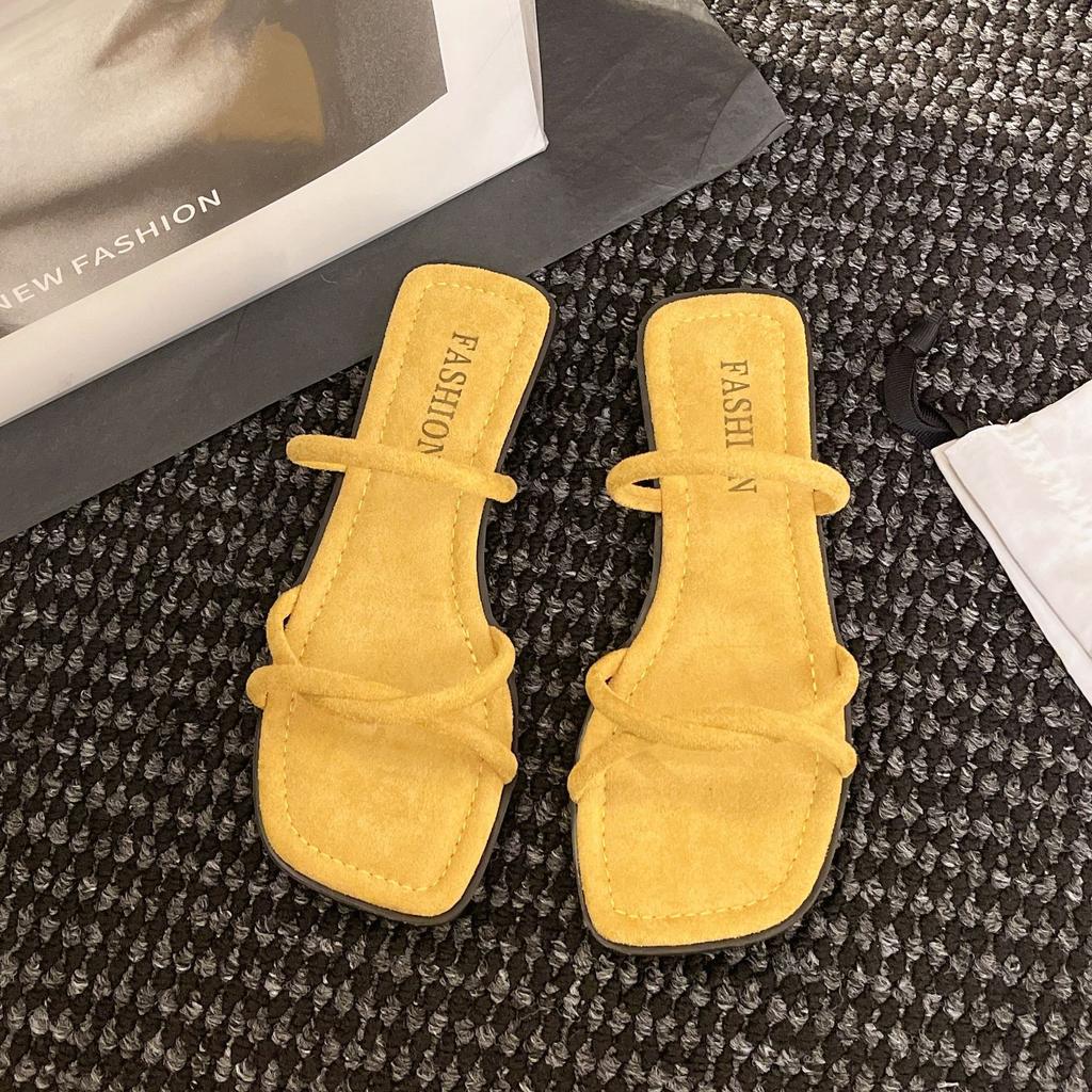Thick heel one-word drag women's summer outer wear 2025 new French square head simple low-heeled slippers show small cool slippers