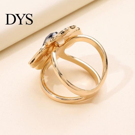 Retro Scarf Accessory Enamel Flower Ring, Oval Faux Gemstone Clip, Ring Sparkling Rhinestone Holder for Women Neckerchiefs Shirts Scarves Shawls Clip