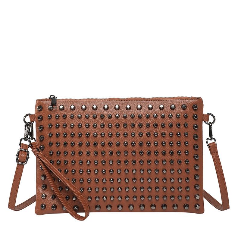 Foreign Trade Women's Bag 2025 Autumn New Korean Version Fashion Rivet Shoulder Bag Large Capacity Casual Versatile Envelope Bag Tide