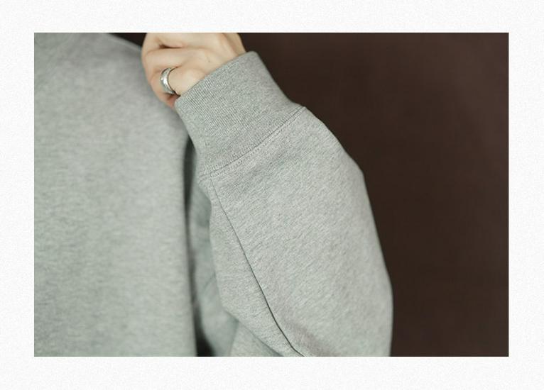 Women's Gray Loose Fit Printed Sweatshirt - Round Neck, Long Sleeve, Drop Shoulder, Versatile Pullover
