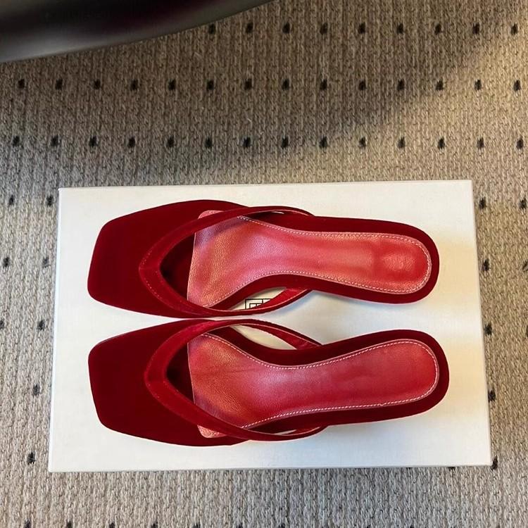 Cowhide Version~ French Red Leather Cat and Flip-flops for Women's Summer Wear Pinching Feet, Small Sandals, High-heeled Slippers, Half Towels