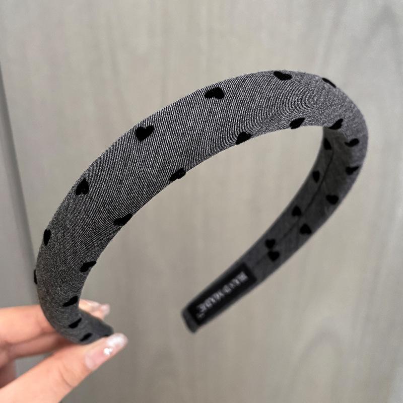 Women's Polka Dot Heart Headband: Non-Slip, High Skull Top, Wash Face Hair Accessory