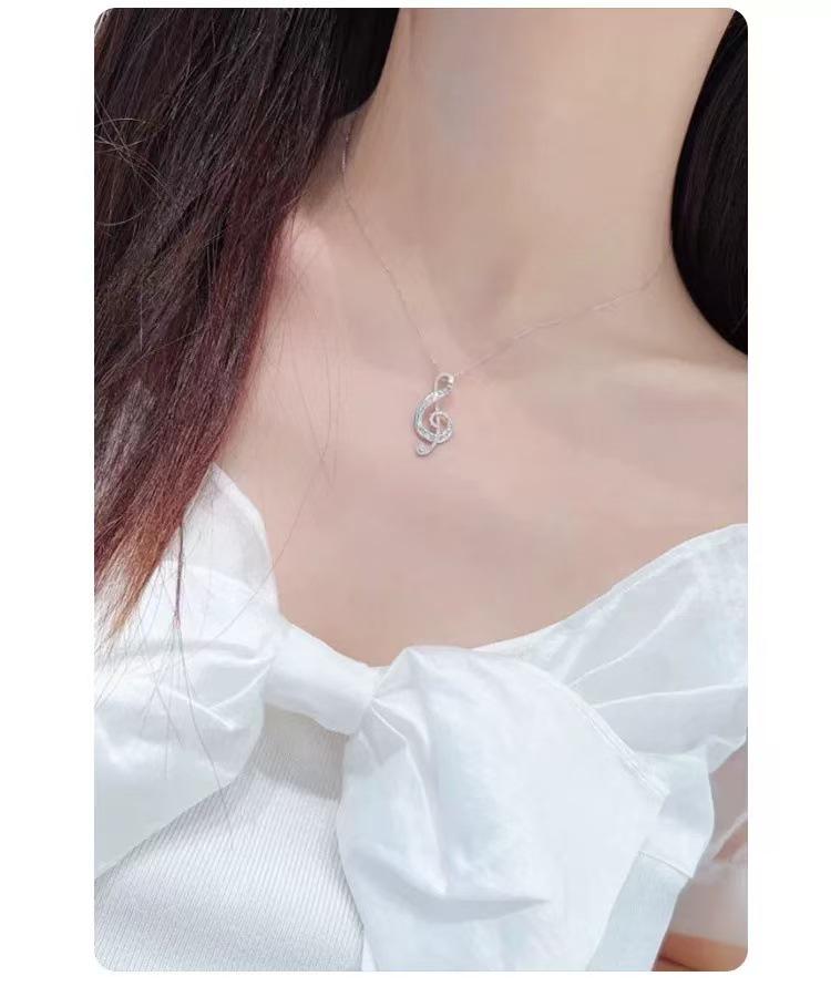 Nickel Silver Plated Gold 'Because of You' Necklace - Shiny Musical Note Pendant, Luxurious Niche Design, 2026 Style