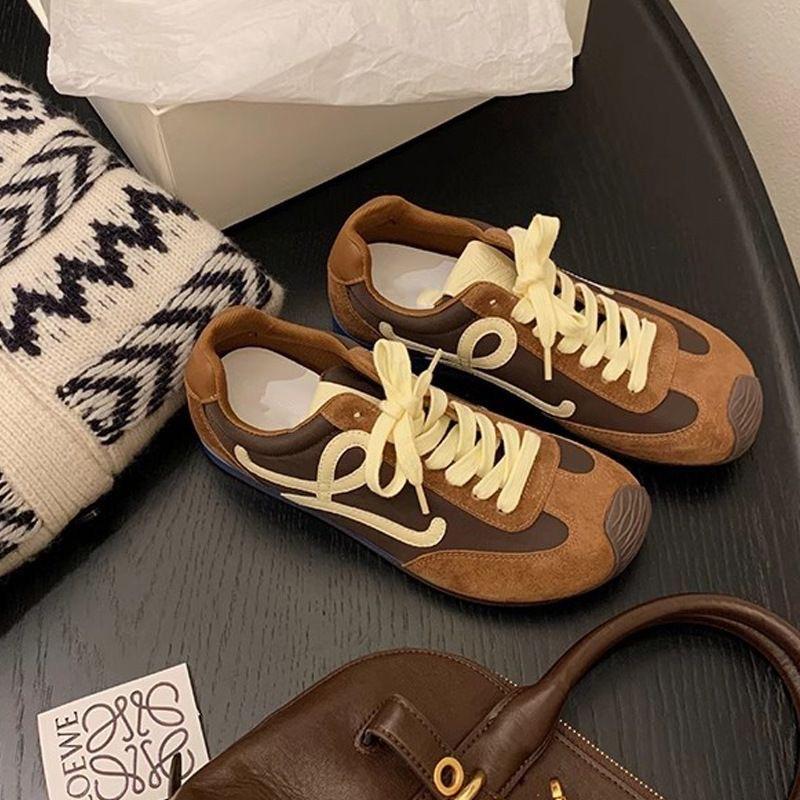 2025 весна и осень новая мода инс тренд легкие кроссовки нишевые ретро повседневные спортивные туфли женские кеды тренд 35 коричневый