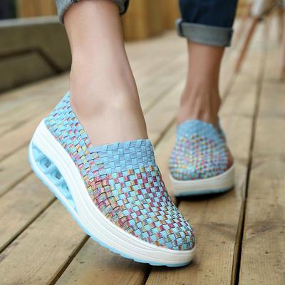 Sommer-Sneaker Damenschuhe Keile erhöhte dicke Plateauschuhe Frau gewebte atmungsaktive lässige Sneaker tenis
