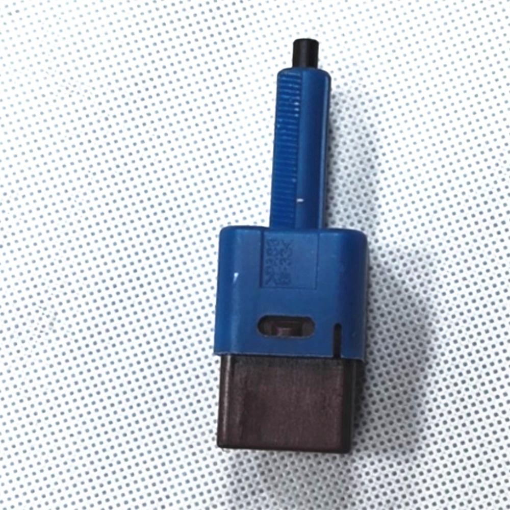 Brake Light Switch 83311Fj001 For Subaru Baja Impreza Forester Legacy Outback