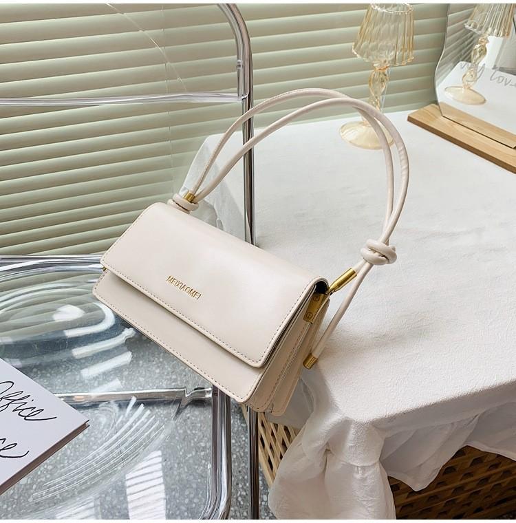 French Fashion Small Shoulder Bag With Chain Strap For Daily Casual Use