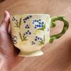 Small fresh retro floral mug