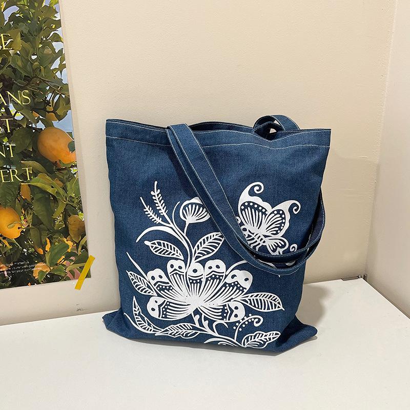 

New denim shoulder bag, large shopping bag, mother bag, work commuter bag, portable satchel, student schoolbag.