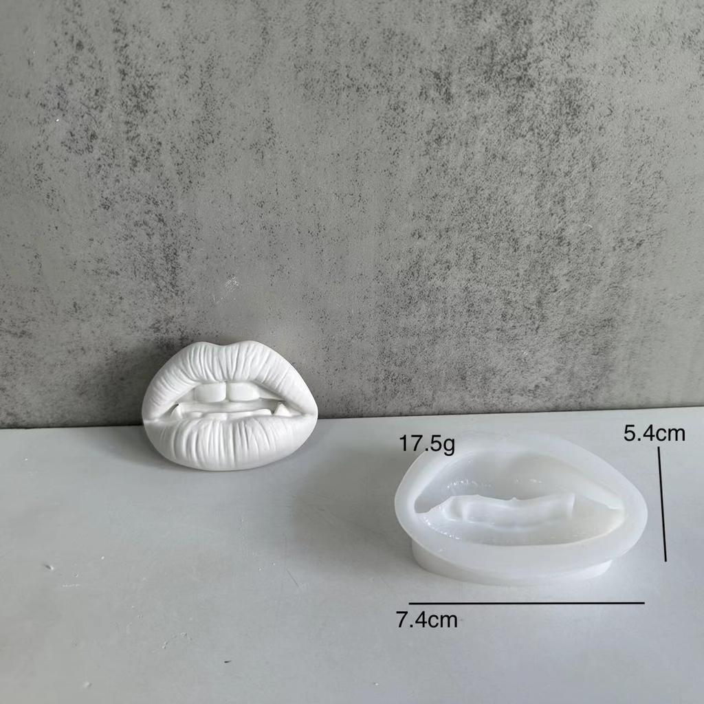 DIY Crystal Epoxy Resin Mold Three-dimensional Lip Red Lip Mirror Silicone Mold