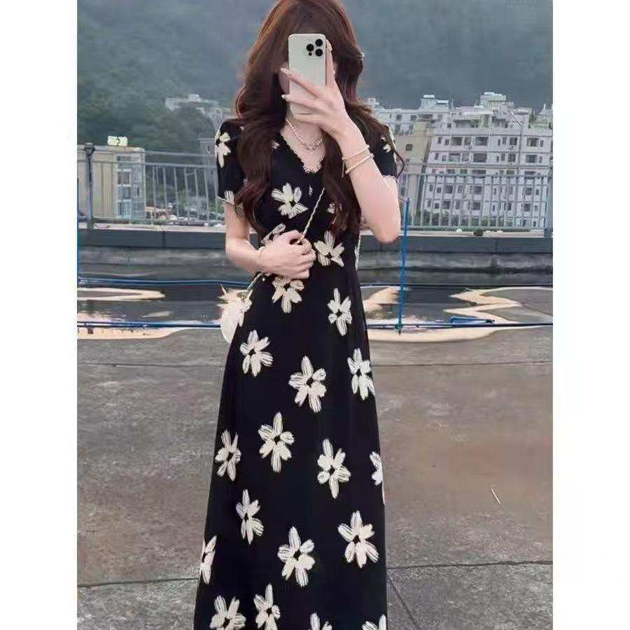 Elegant French Cinched Waist Black V-Neck Floral Summer Dress - Hepburn Style 2026