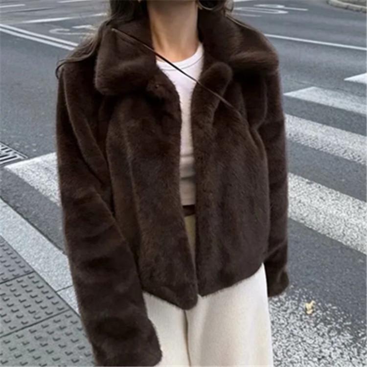 

Golden Mink Velvet Stand-Up Collar Faux Fur Coat – Women s Autumn/Winter Small