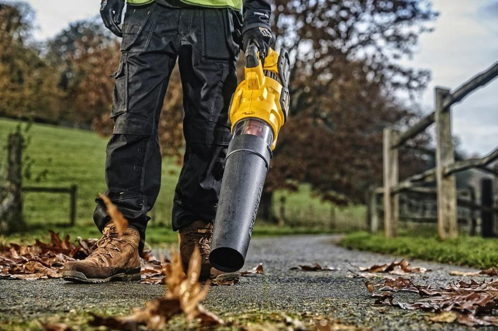 BATTERY BLOWER 54V XR 0*AH - DW DCMBA572N